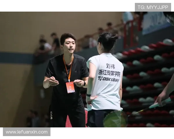 重庆羽毛球队拼搏历程揭秘大师赛背后的奋斗与荣耀